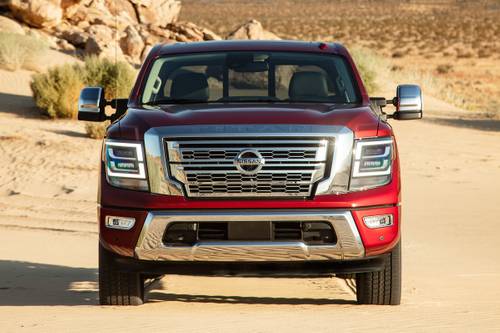 2021 Nissan Titan SL Crew Cab Pickup Exterior