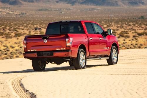 2021 Nissan Titan SL Crew Cab Pickup Exterior