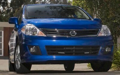2010 Nissan Versa Hatchback