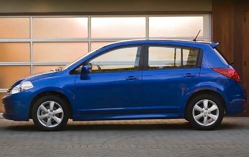 Used 2011 Nissan Versa Pricing - For Sale | Edmunds Used 2011 Nissan Versa Pricing - For Sale | Edmunds
