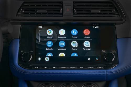 2025 Nissan Z Performance Coupe Center Console