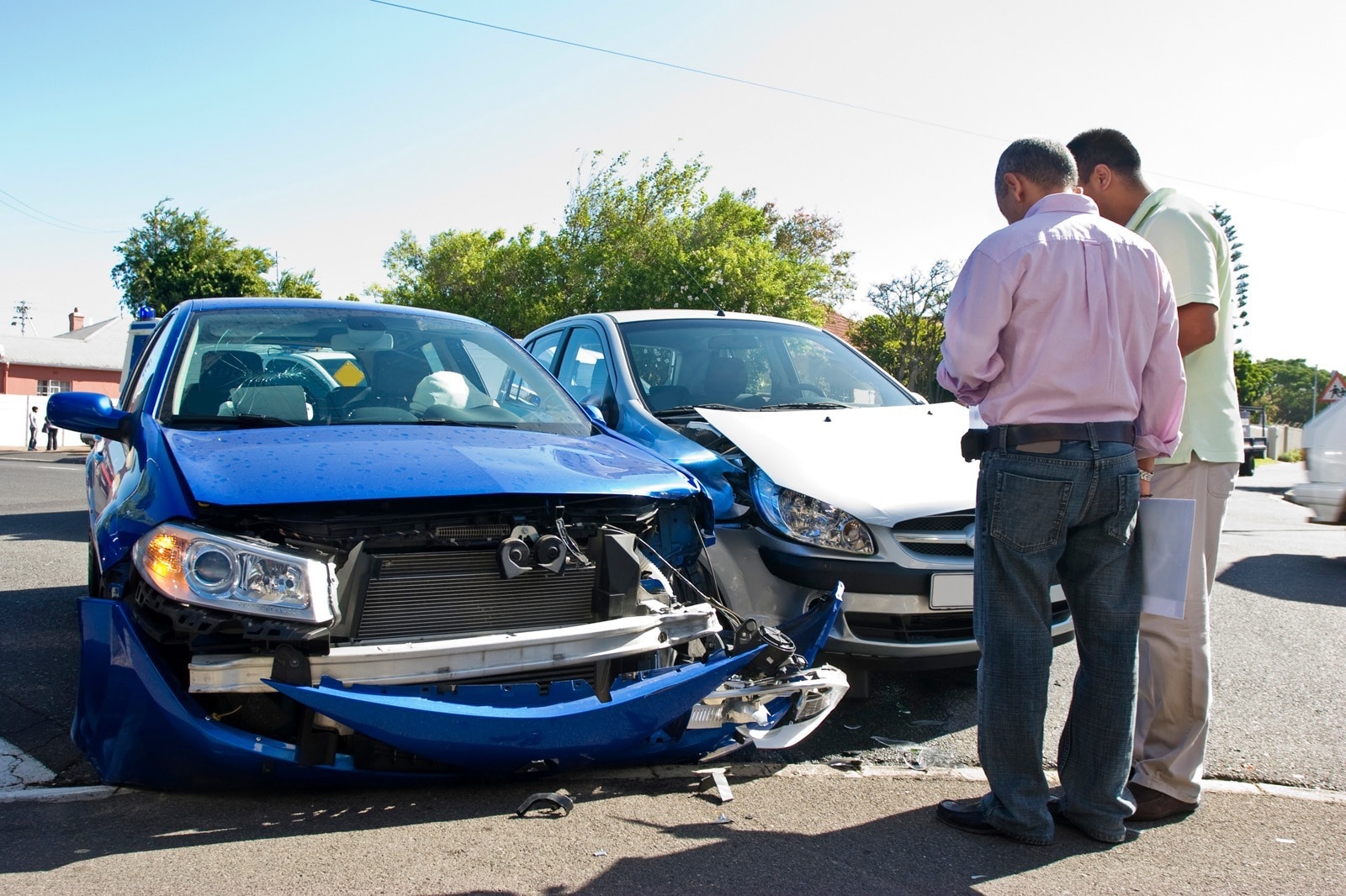 Ten Things You Should Keep in Your Car in Case of an Emergency - CAA South  Central Ontario