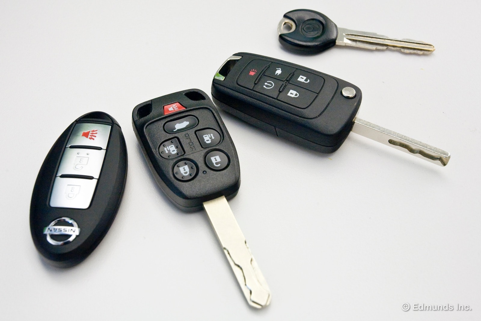 Genuine Nissan Car Key Remote Fob 2 Button 