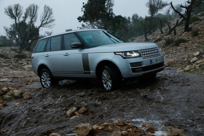 2013 Land Rover Range Rover in Morocco Picture Gallery | Edmunds