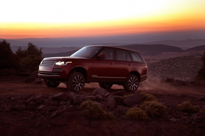 2013 Land Rover Range Rover in Morocco Picture Gallery | Edmunds