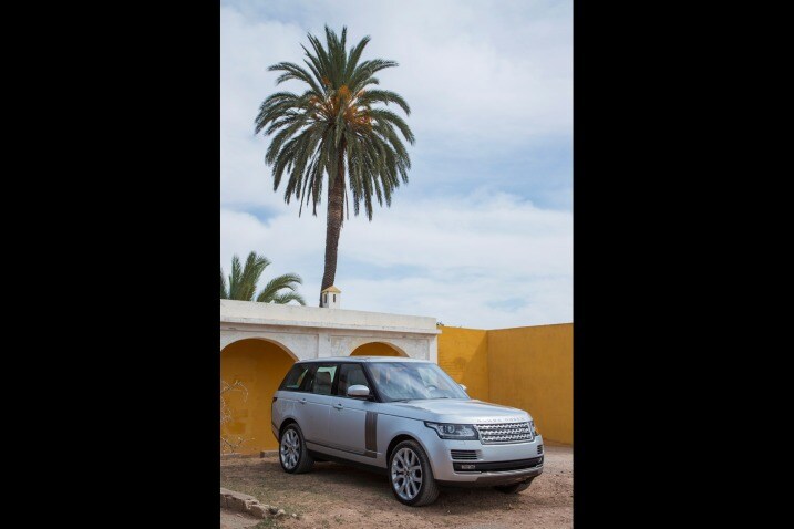 2013 Land Rover Range Rover in Morocco Picture Gallery | Edmunds