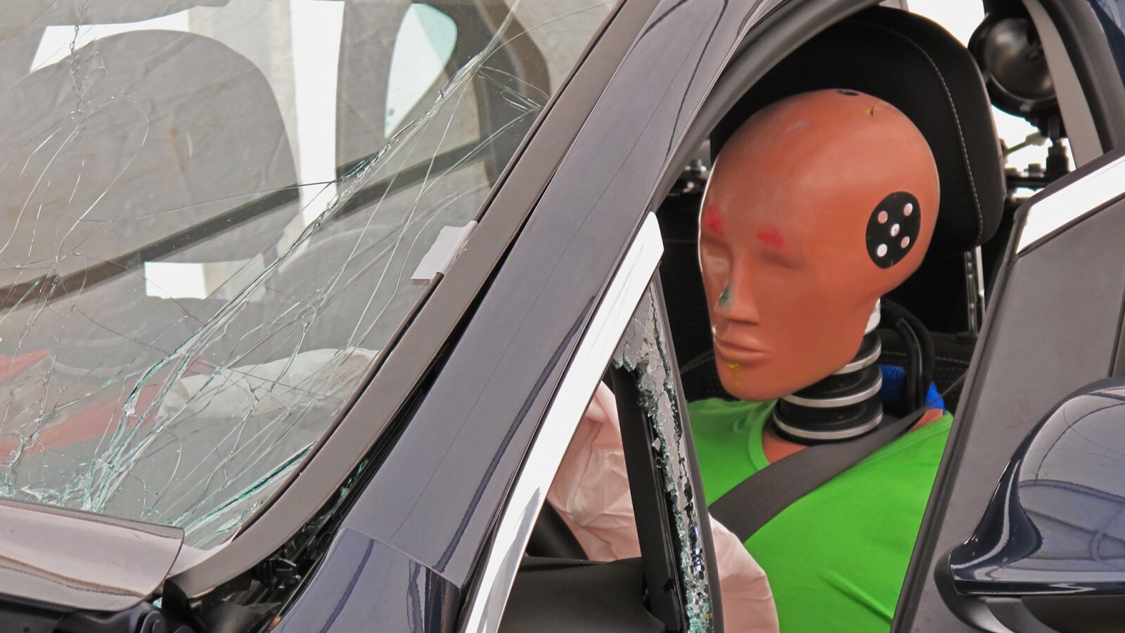 Sorting Out the VehicleSafety Testing Programs Edmunds