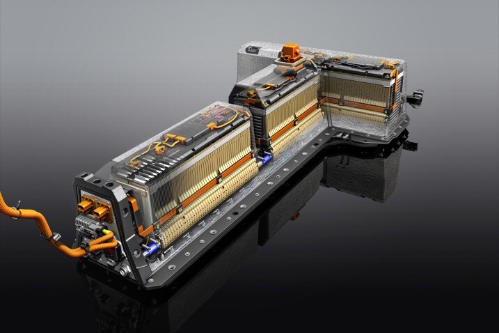 What Hens To Ev And Hybrid Batteries Edmunds As Policy Makers Around The Globe Continue To Push For Vehicles That Run On Something Other Than Petroleum Number Of Cars And Trucks Using