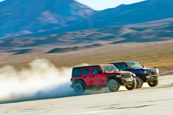 Bronco Beats Wrangler in Drag Race – But Only Just
