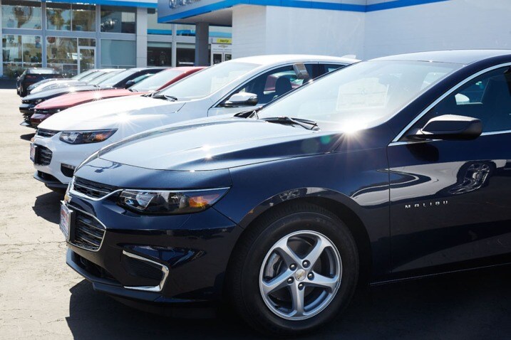 2016 Sets All Time Car S Record Edmunds If You Bought A New Car In 2016 Had Plenty Of Company S Set Record With 17 5 Million Vehicles Sold According To Carmaker