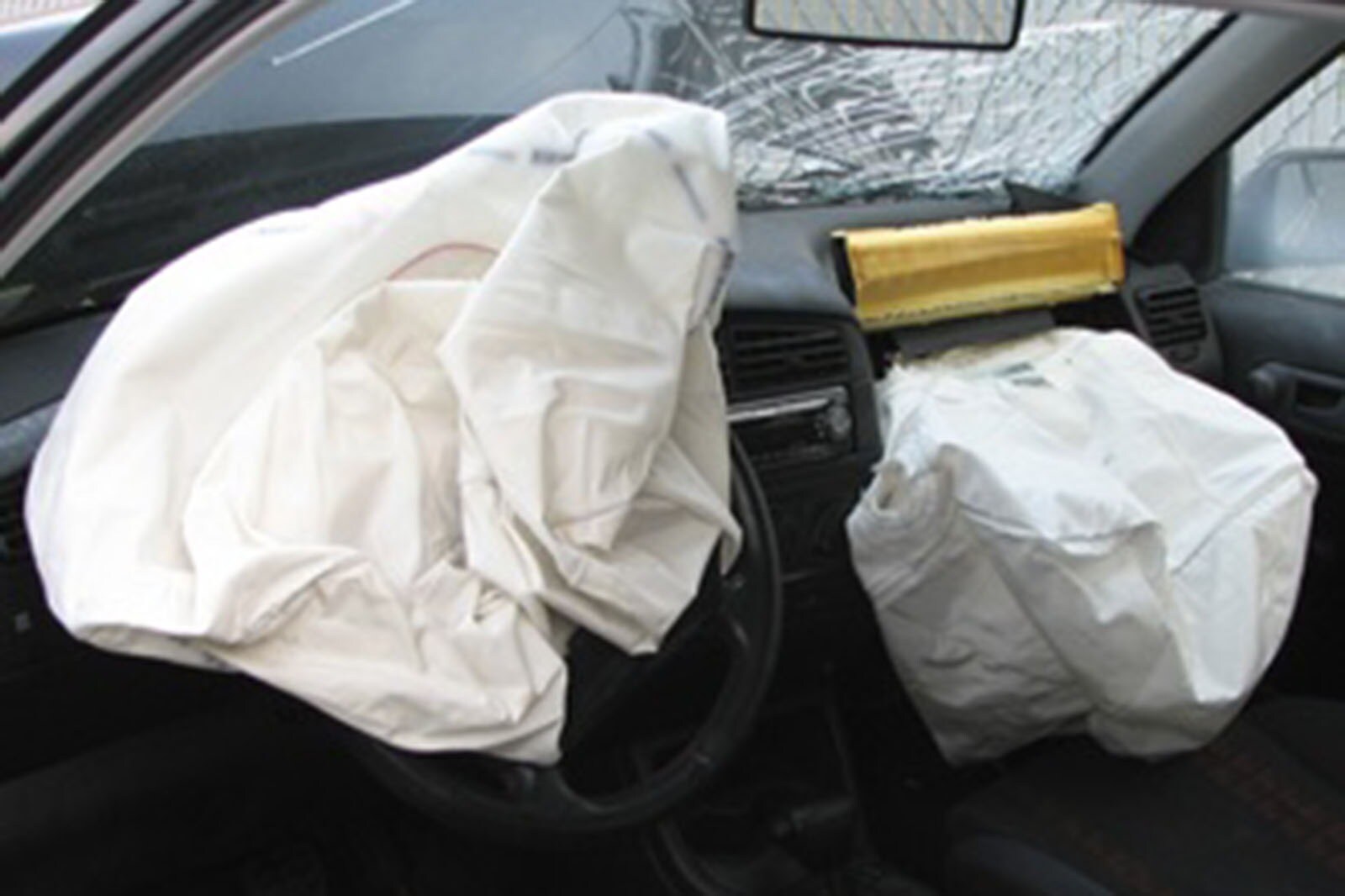 Latest Takata Airbag Recall Includes Some Replacement Inflators Edmunds