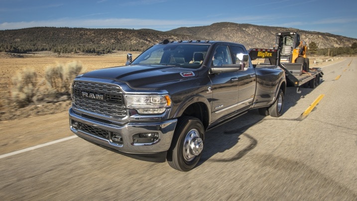 Best Trucks For Towing Top Rated Trucks For 2019 Edmunds