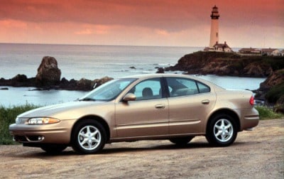 2000 Oldsmobile Alero Sedan Review Edmunds 2000 Oldsmobile Alero Gls 4dr Sedan