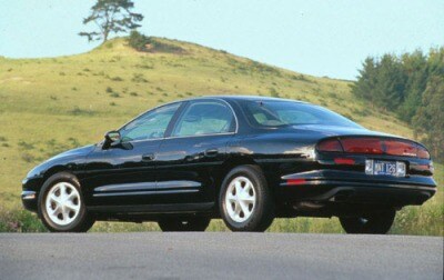 1999 Oldsmobile Aurora Consumer Reviews 29 Car Edmunds 1999 Oldsmobile Aurora 4 Dr Std Sedan