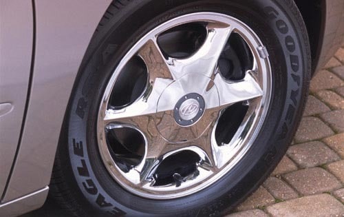 2002 Oldsmobile Aurora  3.5