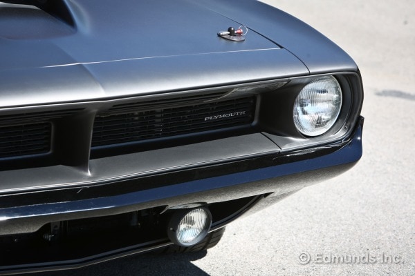 plymouth_1970-cuda_det_fe_3131301_600.jpg