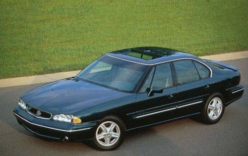 1997 Pontiac Bonneville Sedan
