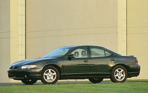 1999 Pontiac Grand Prix Pictures - 9 Photos