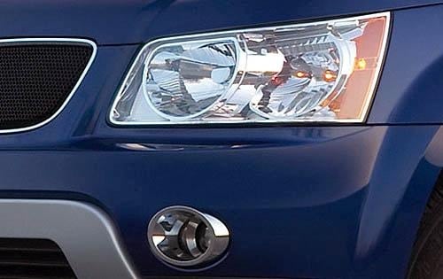 2008 Pontiac Torrent Headlamp/Aux lamp Detail