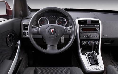 2008 Pontiac Torrent GXP Interior