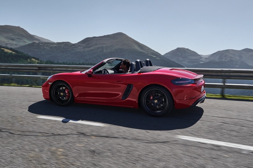 2018_porsche_718-