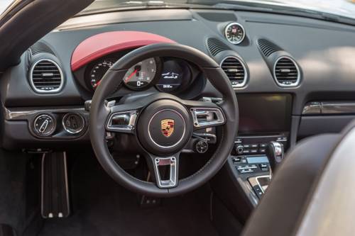 2020 Porsche 718 Boxster S Convertible Steering Wheel Detail