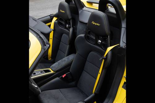 2020 Porsche 718 Boxster Spyder Convertible Interior Detail