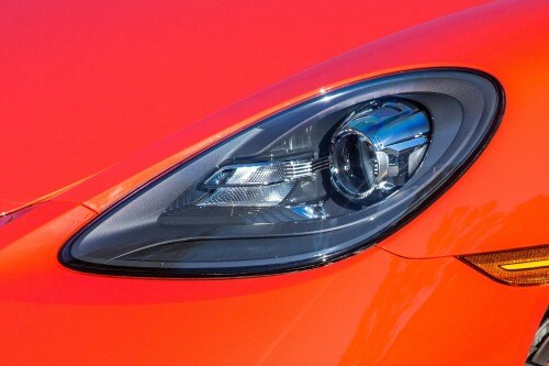2017 Porsche 718 Cayman S Coupe Headlamp Detail
