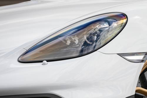 2020 Porsche 718 Cayman GT4 Coupe Headlamp Detail