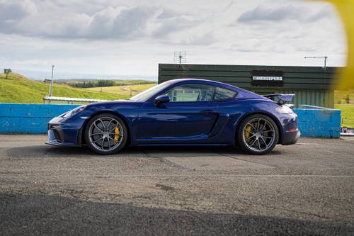 2020 Porsche 718 Cayman GT4 Coupe Profile