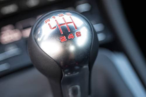 2021 Porsche 718 Cayman T Coupe Shifter