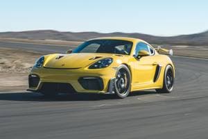 Porsche Cayman nera del 2023