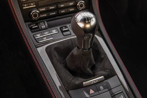 2025 Porsche 718 Cayman GTS 4.0 Coupe Shifter