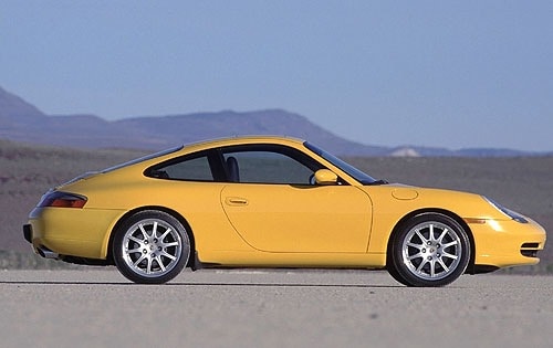2000 Porsche 911 Carrera 2dr Coupe