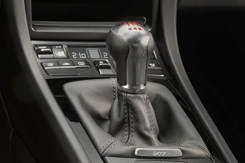 2019 Porsche 911 Carrera T Coupe Shifter
