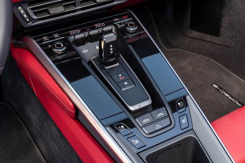 2021 Porsche 911 Carrera 4S Convertible Shifter