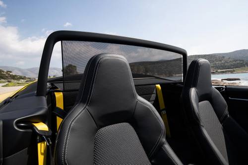 2021 Porsche 911 Carrera S Convertible Interior Detail