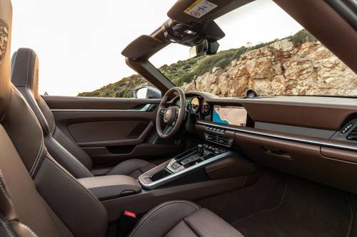 2021 Porsche 911 Carrera S Convertible Interior