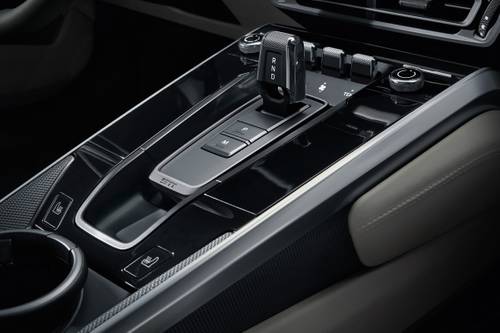 2021 Porsche 911 Carrera 4S Coupe Shifter
