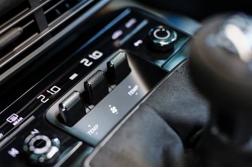 2024 Porsche 911 Carrera 4 GTS Convertible Interior Detail