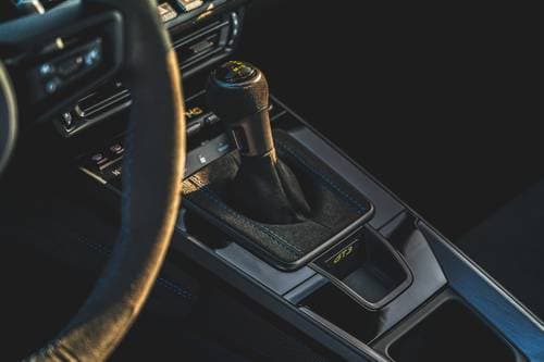 2024 Porsche 911 GT3 Coupe Shifter