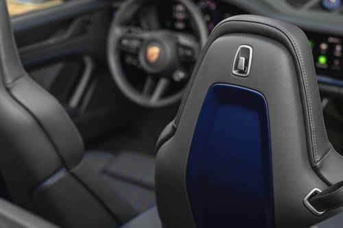 2025 Porsche 911 Carrera T Convertible Interior Detail