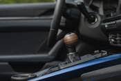 2025 Porsche 911 Carrera T Convertible Shifter