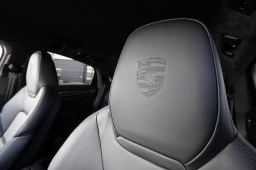 2021 Porsche Cayenne Coupe E-Hybrid 4dr SUV Interior Detail
