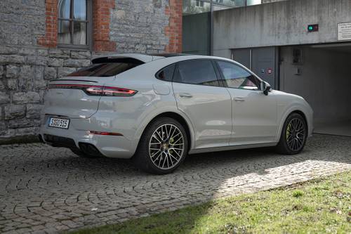 2021 Porsche Cayenne Coupe E-Hybrid 4dr SUV Exterior