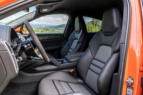 2021 Porsche Cayenne Coupe GTS 4dr SUV Interior