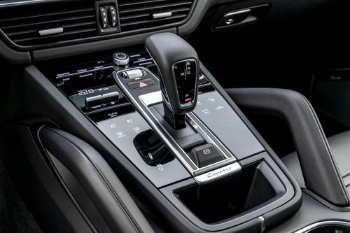 2021 Porsche Cayenne Coupe GTS 4dr SUV Shifter