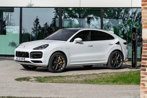 2021 Porsche Cayenne Coupe Turbo S E-Hybrid 4dr SUV Exterior