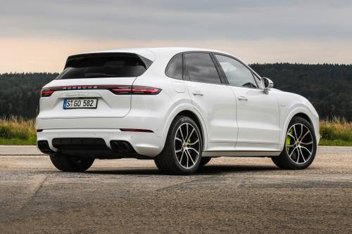 2021 Porsche Cayenne Coupe Turbo S E-Hybrid 4dr SUV Exterior
