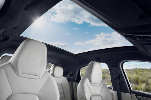 2021 Porsche Cayenne Coupe Turbo 4dr SUV Interior Detail